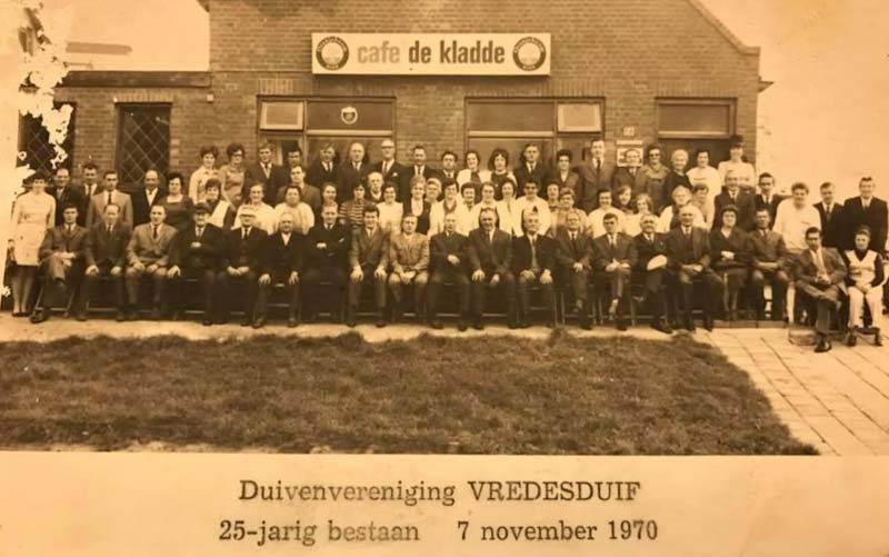 de vredesduif 25 jaar bestaan