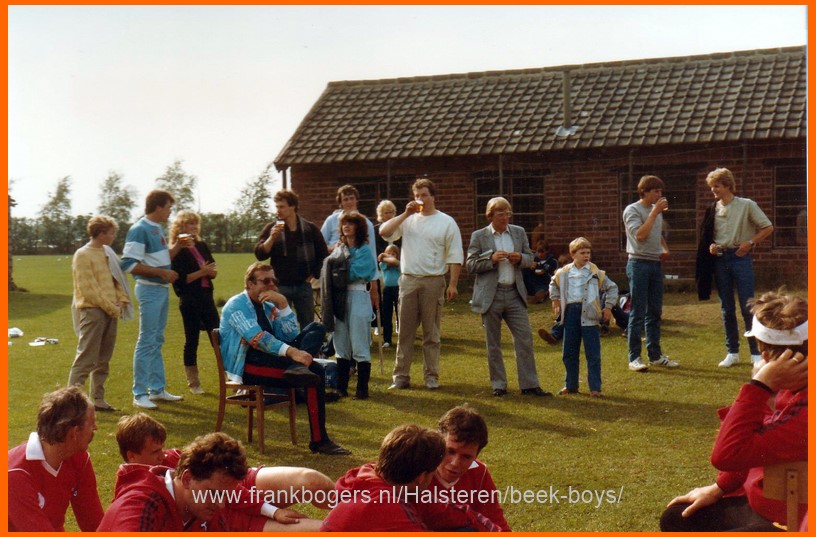 Suzanne Karremans van der Weegen  