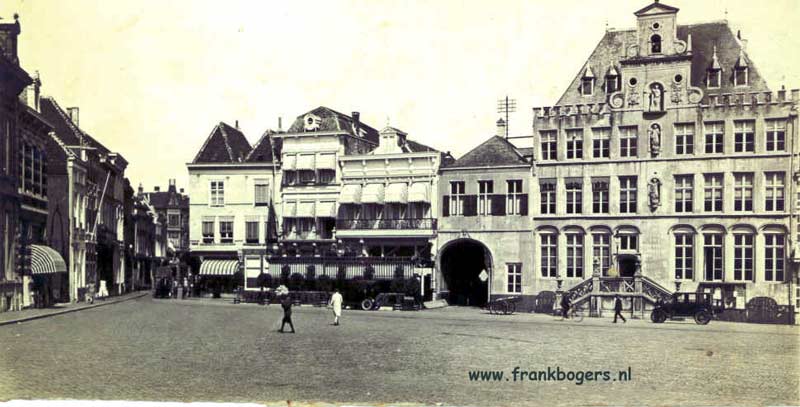 Bergen op Zoom grote markt stadhuis