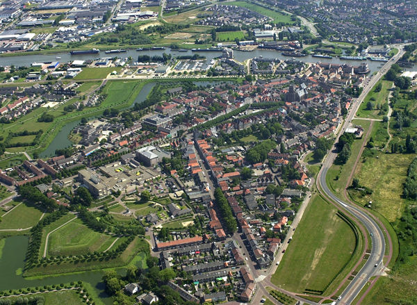 luchtfoto Aardenburg 