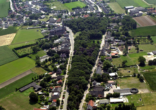 luchtfoto Houtse Heuvel