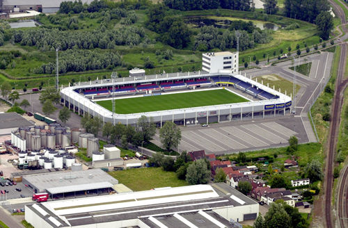Luchtfoto Roosendaal RBC-stadion.