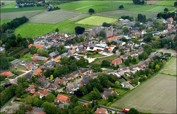 luchtfoto Ulicoten