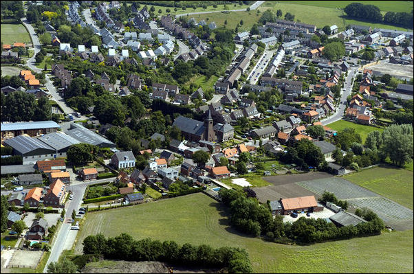 luchtfoto Woensdrecht