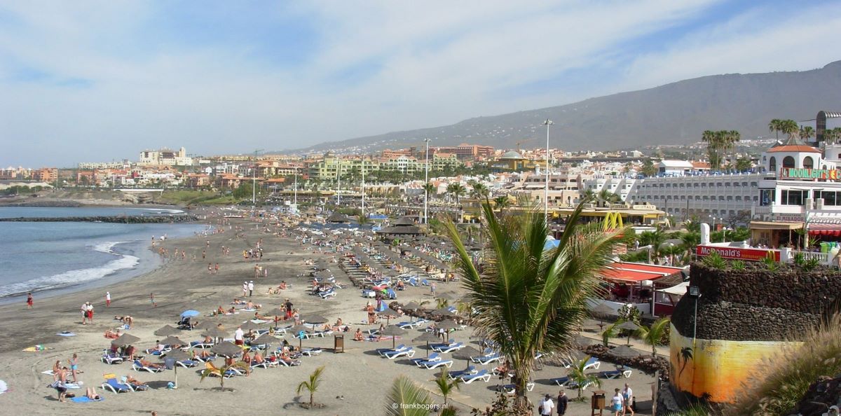 Vliegvakantie naar de zon tenerife