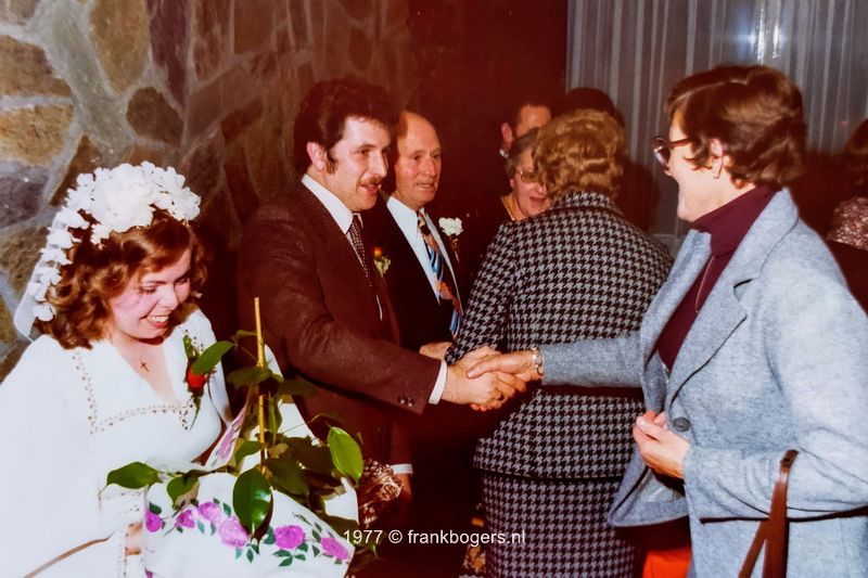 Jeanne of Sjan Verdonk naaister uit Nieuw Vossemeer